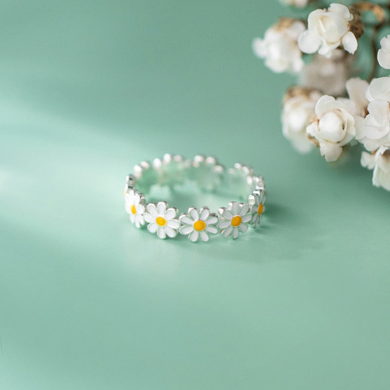 Adjustable Daisy Ring