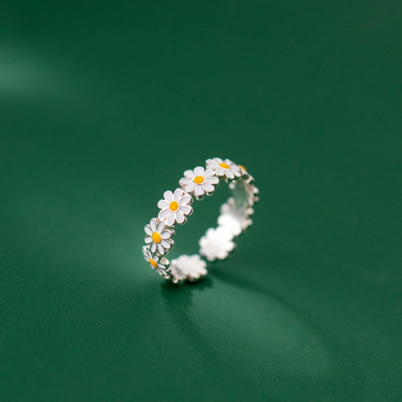 Adjustable Daisy Ring